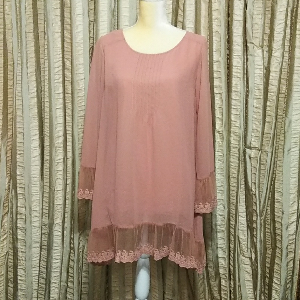 Small Dusty Rose Long Sleeve Tunic